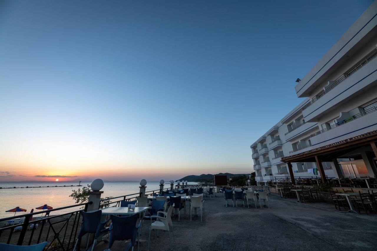 Tylos Beach Hotel Kato Pyrgos Exteriör bild