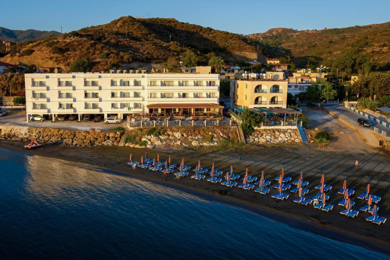 Tylos Beach Hotel Kato Pyrgos Exteriör bild